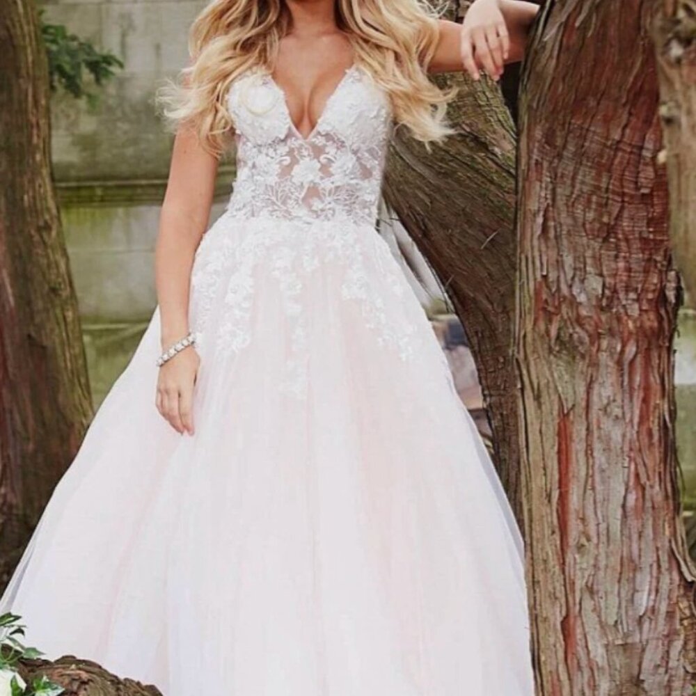 Jovani 55634 V-Neck A-line Long Party Dress Size 8 white/pink MSRP 875